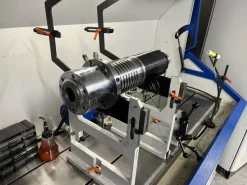 Centro dilavoro verticale CNC PRIMINER DELTA CENTER V6L