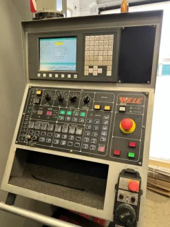 Centro di lavoro verticale Wele AA165