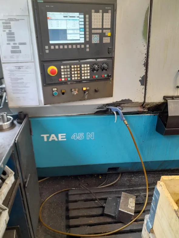 Centro di tornitura CNC AFM TAE 45N