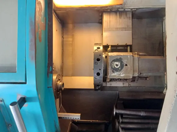 Centro di tornitura CNC COLCHESTER TORNADO 100