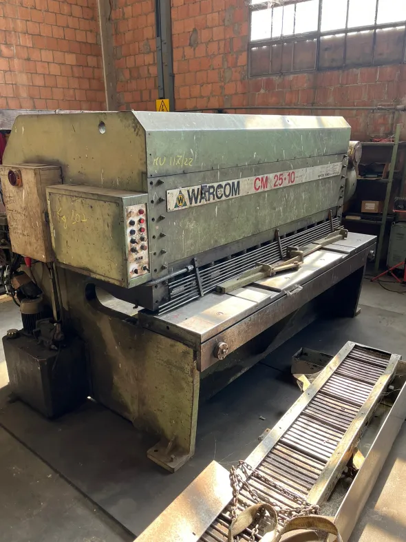 Cesoia meccanica Warcom 2500x10mm usata
