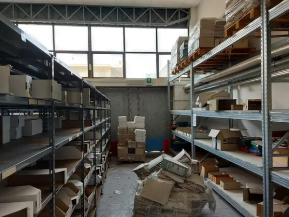 1#6885 Cessione compendio aziendale di società dedita a distribuzione farmaci