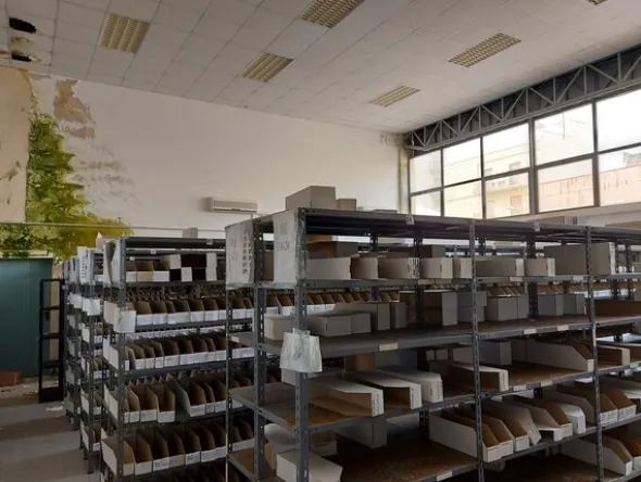 1#6885 Cessione compendio aziendale di società dedita a distribuzione farmaci