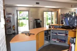 1#3698 Cessione di azienda dedita alla vendita di abbigliamento sportivo