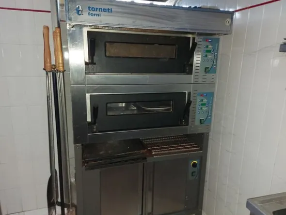 1#7971 Cessione di azienda dedita alla macellazione e commercializzazione di carni suine fresche e stagionate
