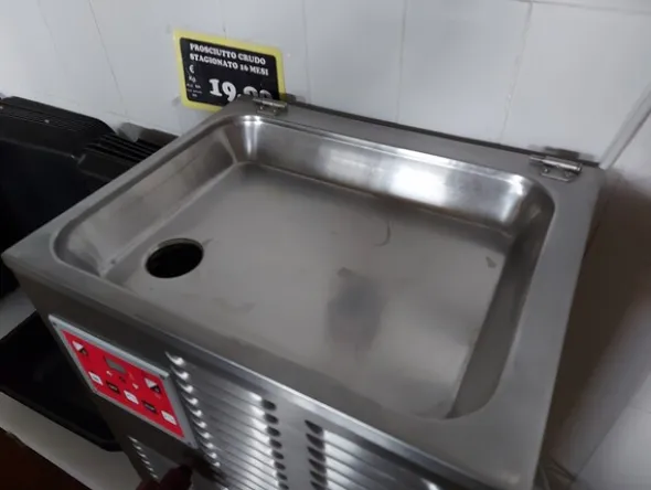 1#7971 Cessione di azienda dedita alla macellazione e commercializzazione di carni suine fresche e stagionate