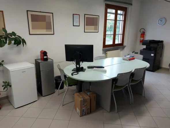 1#8009 Cessione di azienda dedita specializzata in impianti elettrici