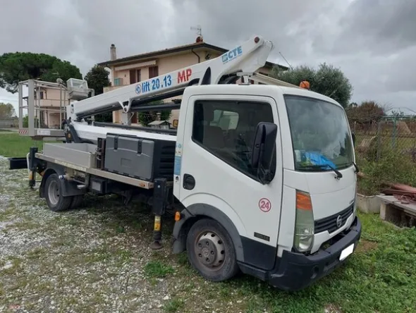 1#8009 Cessione di azienda dedita specializzata in impianti elettrici