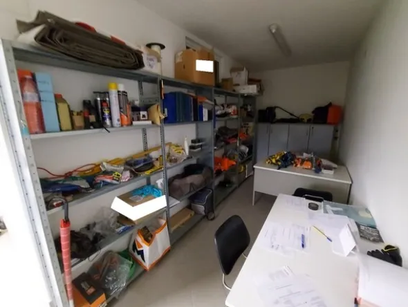 1#8009 Cessione di azienda dedita specializzata in impianti elettrici