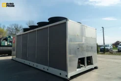 Chiller Climaveneta 311/327 kW | pompa di calore| Nuovo