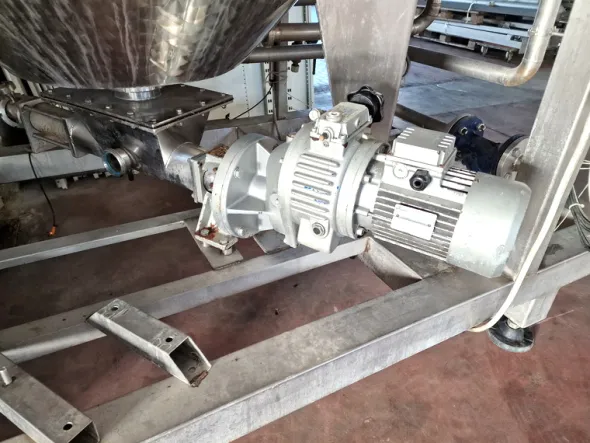 cisterna inox agitata e riscaldata usata