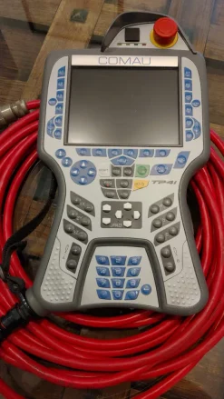 COMAU TP4i, Teach Pendant, Unità di comando, Tastierino