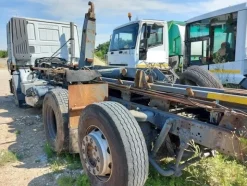 12#6803 Compattatore grande 3 assi Iveco
