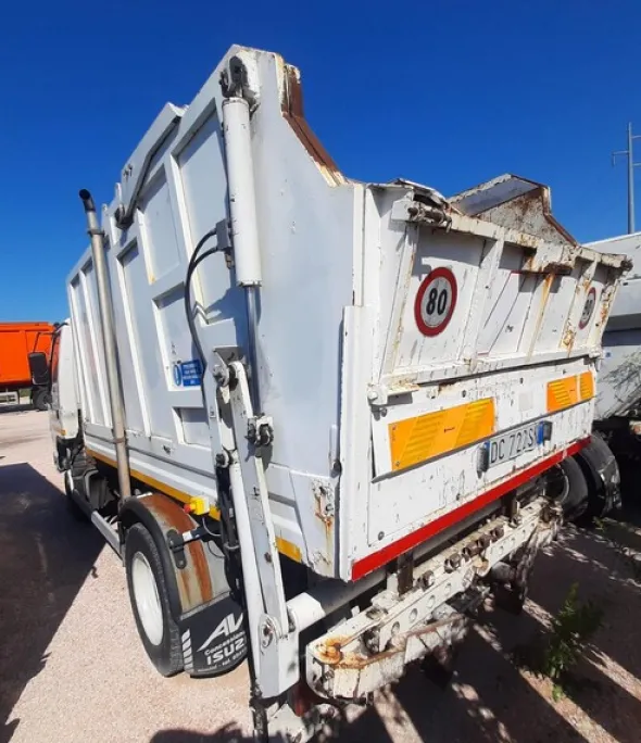 1#6424 Compattatore Isuzu