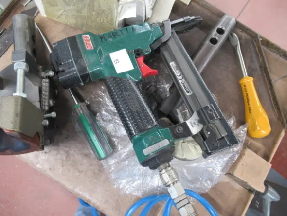 1#5971 Compendio beni mobili per produzione di calzature