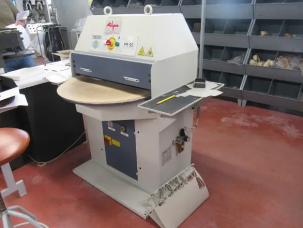 1#5971 Compendio beni mobili per produzione di calzature