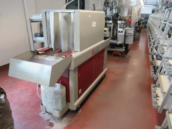 1#5971 Compendio beni mobili per produzione di calzature