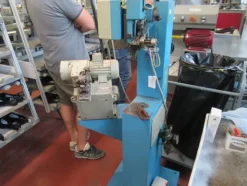1#5971 Compendio beni mobili per produzione di calzature