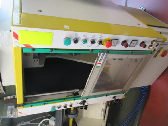 1#5971 Compendio beni mobili per produzione di calzature