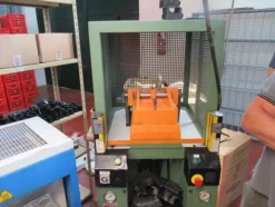 1#5971 Compendio beni mobili per produzione di calzature