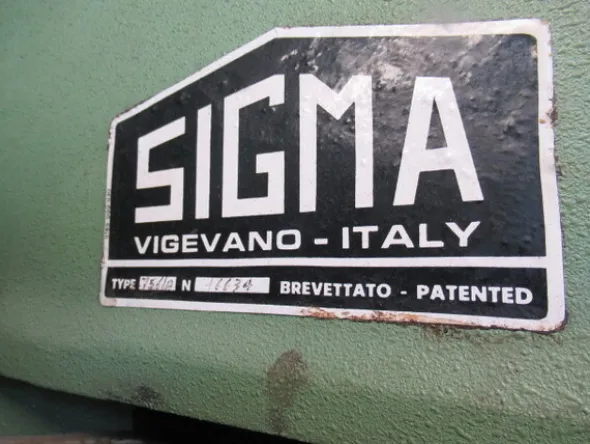 1#5971 Compendio beni mobili per produzione di calzature