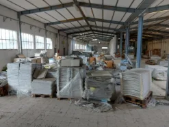 1#8496 Compendio mobiliare per produzione elementi radianti