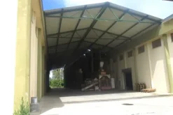 #21528 Complesso artigianale con cortile e pertinenze