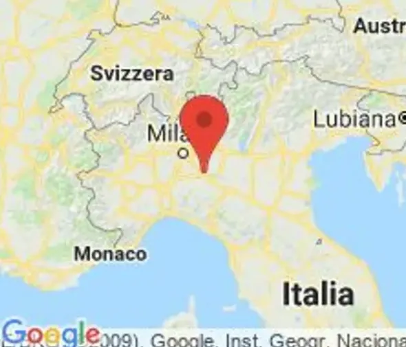 #5233 Complesso artigianale con magazzino e spogliatoi annessi