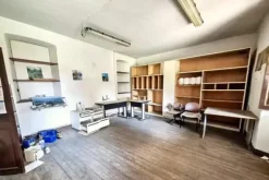 #2515002 Complesso artigianale con uffici e alloggio