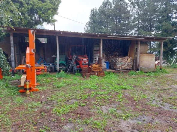 #14609 Complesso aziendale con terreni agricoli e deposito