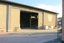 #11761 Complesso commerciale con garage e magazzini