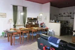 #11761 Complesso commerciale con garage e magazzini