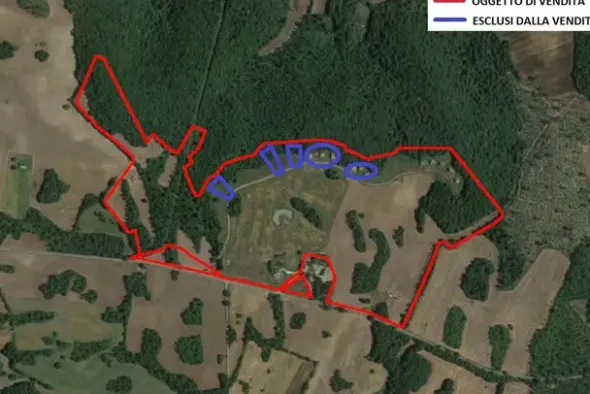 #13727 Complesso con villini in costruzione e terreni
