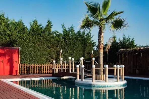 #15979 Complesso immobiliare ricettivo con abitazione ristorante piscina e sala ballo