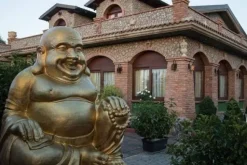 #15979 Complesso immobiliare ricettivo con abitazione ristorante piscina e sala ballo