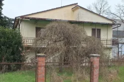 #25735 Complesso produttivo con capacità edificatoria residua