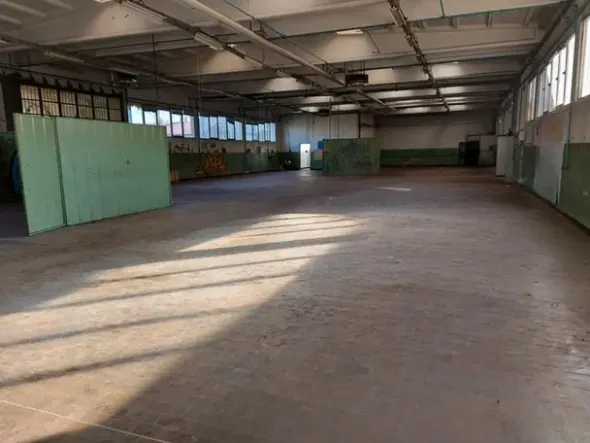 #22952 Complesso produttivo su terreno oggetto di riqualificazione urbanistica a destinazione residenziale