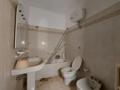 #19584 Complesso ricettivo con piscina
