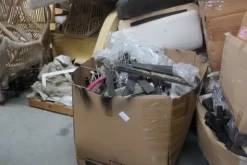 5#6512 Componenti tappezzeria e meccanismi elettrici