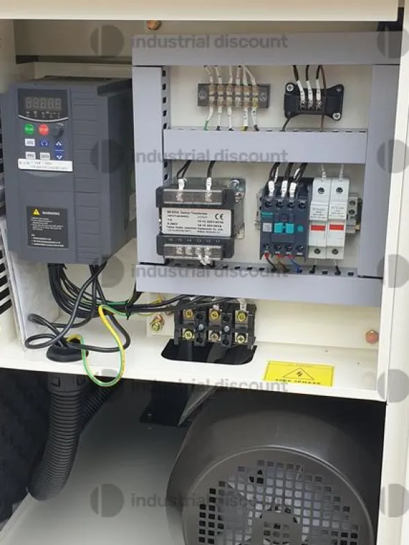 7#9061 Compressore a viteZELFIR HV-7.5G