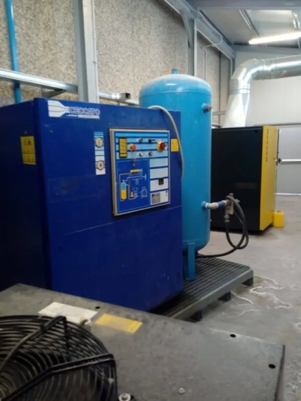 1#8372 Compressore elettrico 7000 Lt