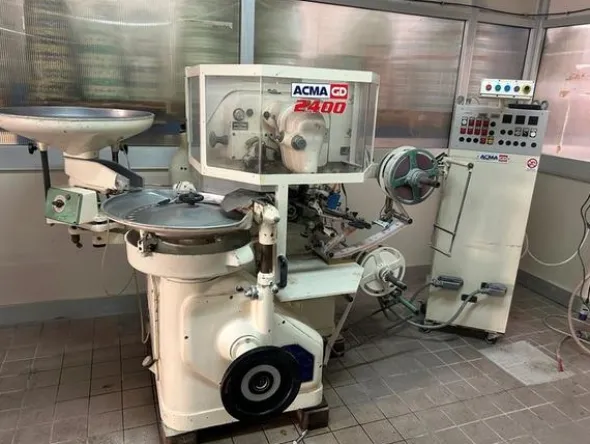 35#8655 confezionatrice ACMA GD 2400