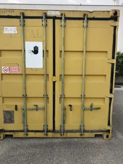 Container