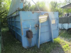 2100#3561 Container