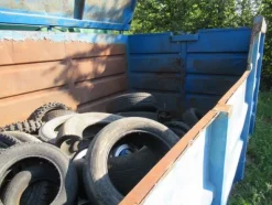 2100#3561 Container