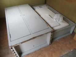 58#4752 Container