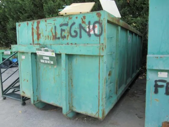 2059#3561 Container a cielo aperto Longo