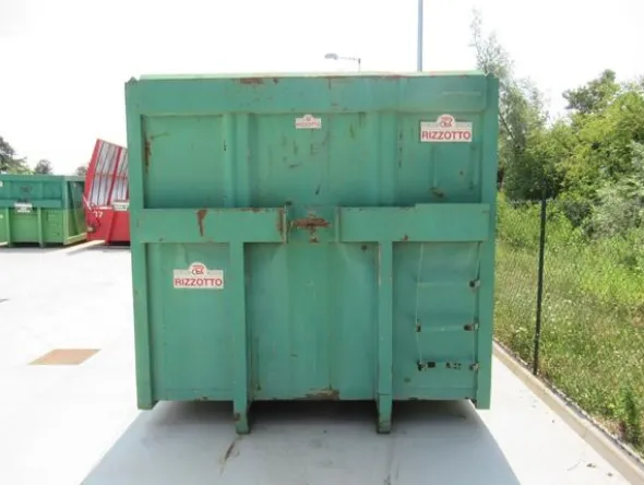 2129#3561 Container a cielo aperto Rizzotto