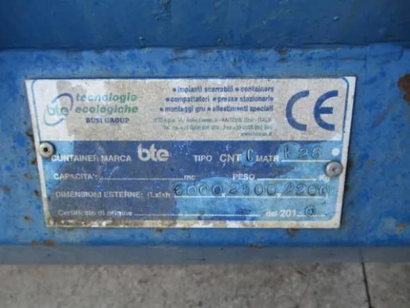 2115#3561 Container con coperchio BTE