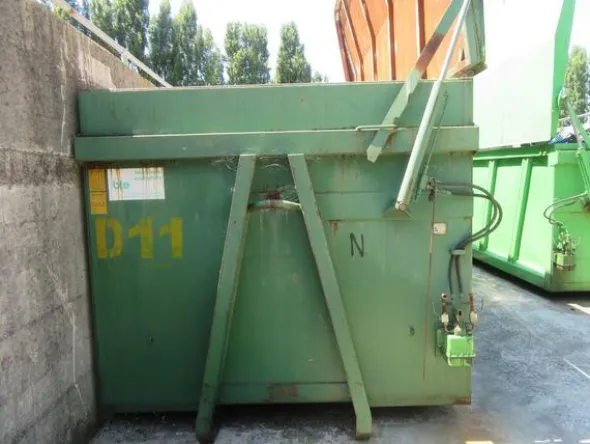 2081#3561 Container con coperchio BTE